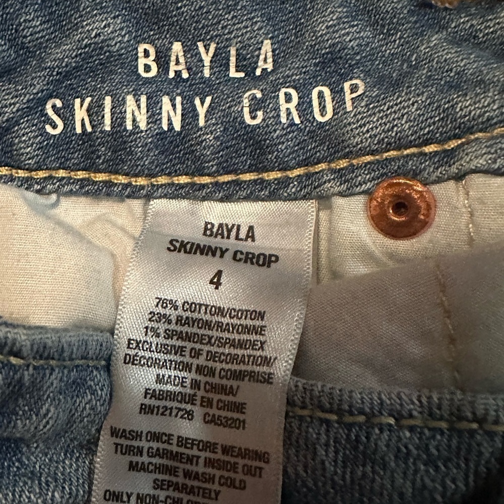 Aeropostale Bayla skinny crop jeans women’s size 4 distressed - Picture 5 of 5